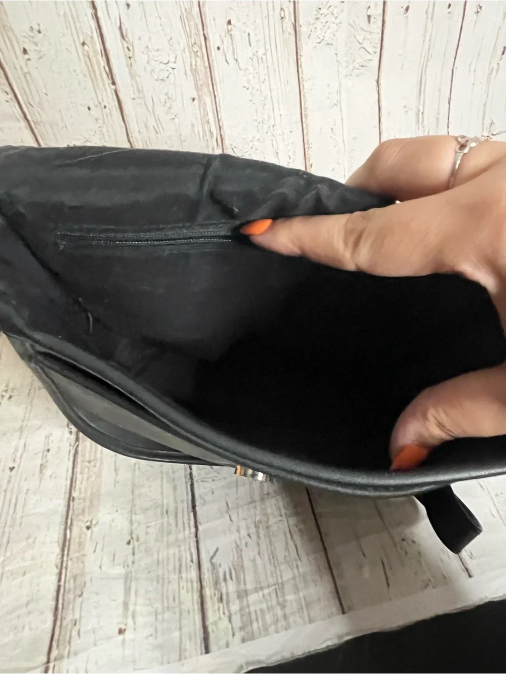 Black Croc Pattern Purse Vintage With Silver Cherub Design